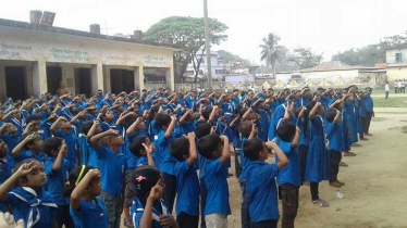 তীব্র দাবদাহ : প্রাথমিক স্কুলে অ্যাসেম্বলি বন্ধ রাখার নির্দেশ